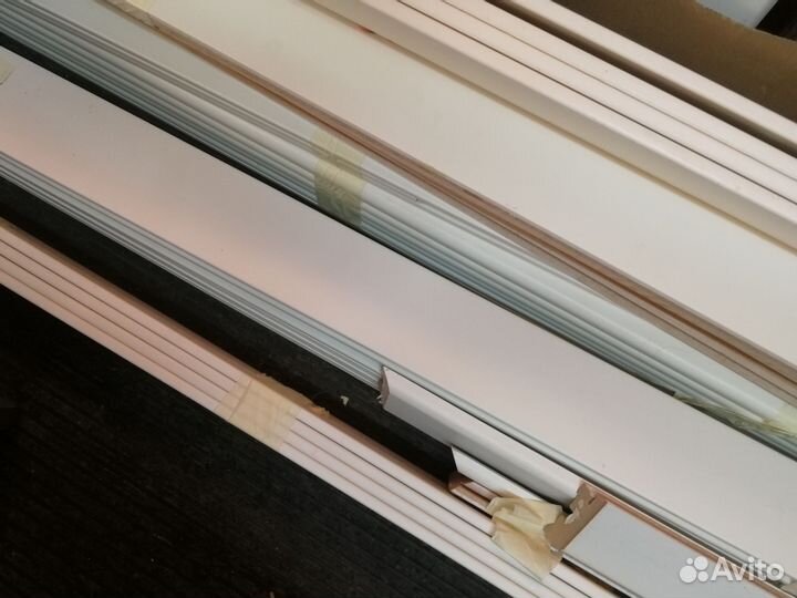 Двери Волховец 800 и 700 и плинтуса