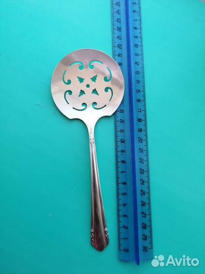 Антикварная ложка