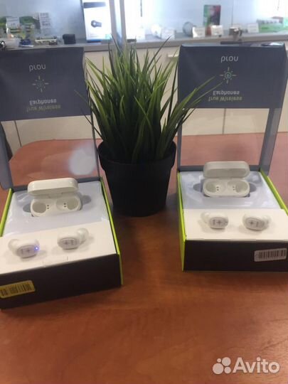 Bluetooth-гарнитура Bron BRN-TWS1-WT (Белая)