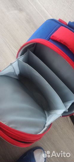 Школьный рюкзак