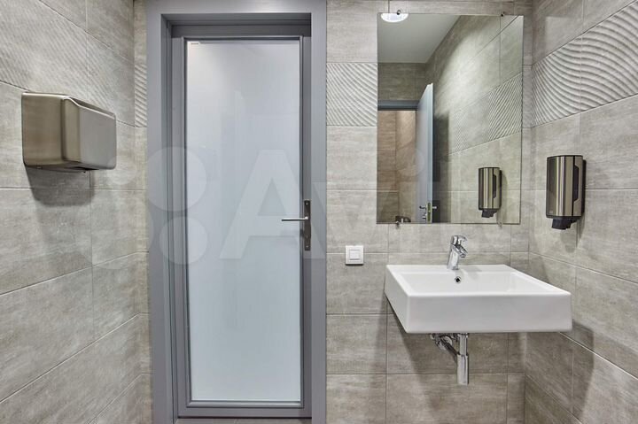 Сдам офисное помещение, 68.9 м²