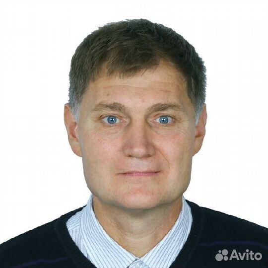 Переводчик со знанием английского и французского я