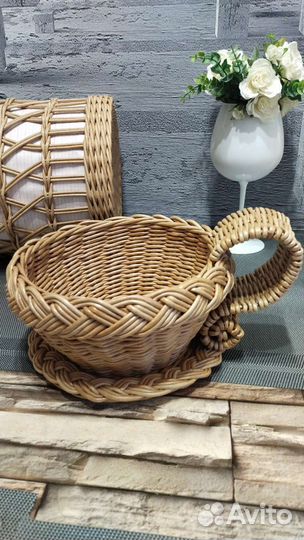 Плетёная кружка-конфетница