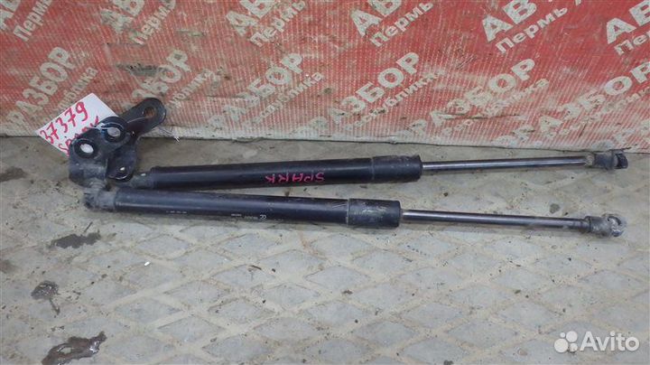 Упоры багажника Chevrolet Spark M300 B10D1 2012