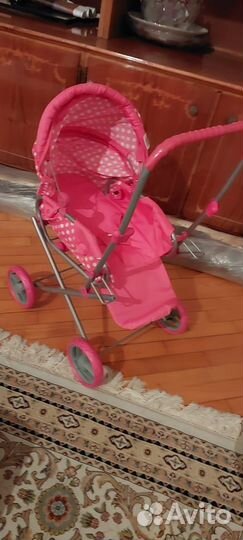 Коляска кукольная