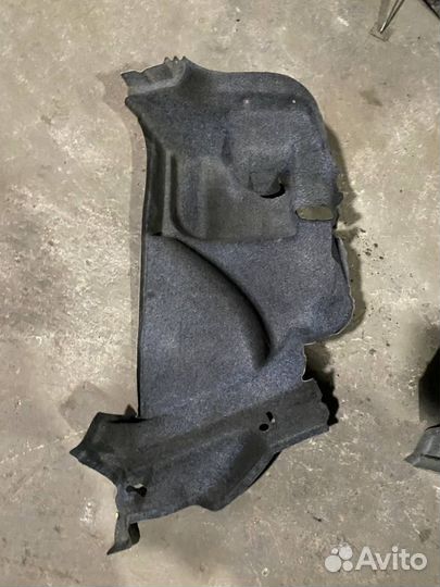 Обшивка багажника Volkswagen Polo