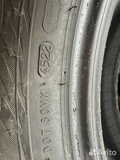 Nokian Tyres Hakkapeliitta 9 SUV 245/50 R20