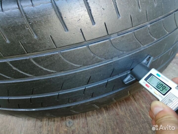 Bridgestone Dueler H/L 33A 235/55 R20