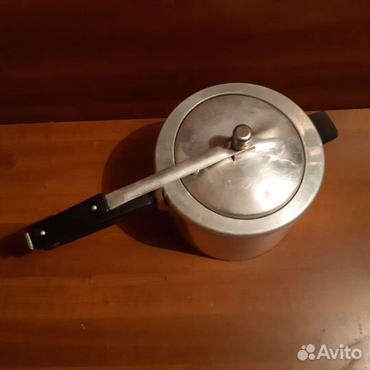 Кастрюля скороварка 6литр