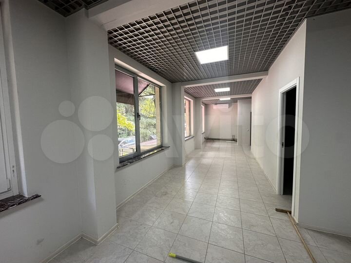 Свободного назначения, 65 м²