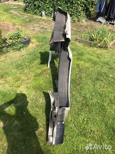 Крыло заднее правое nissan x-trail