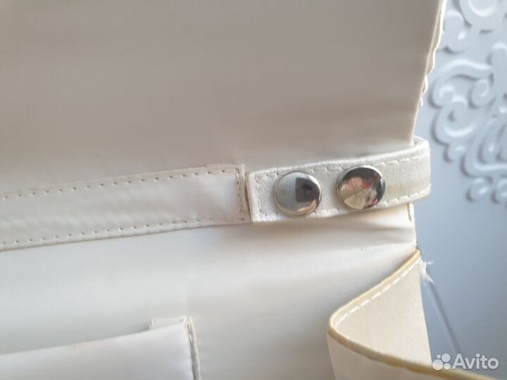 Сумочка-клатч вечерняя атласная, цвет айвори