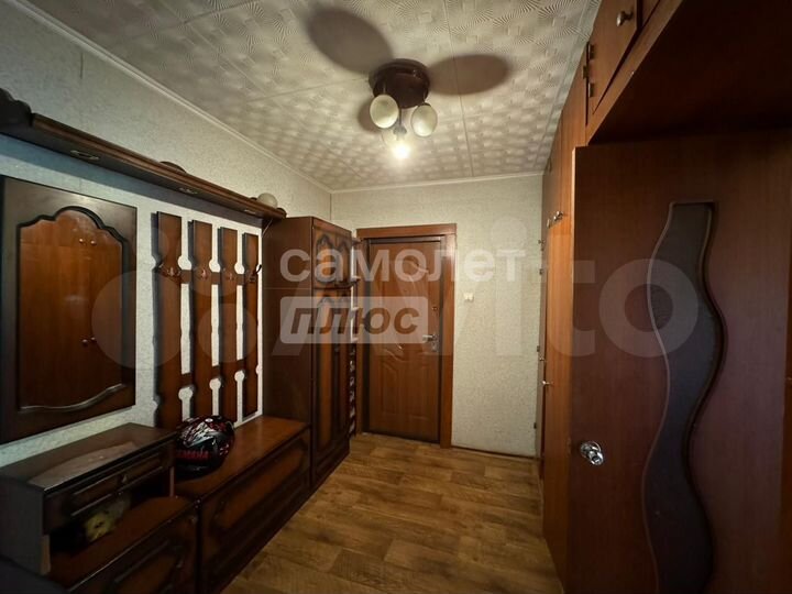 2-к. квартира, 53 м², 2/5 эт.