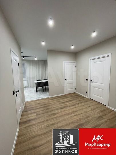 2-к. квартира, 63,8 м², 8/9 эт.