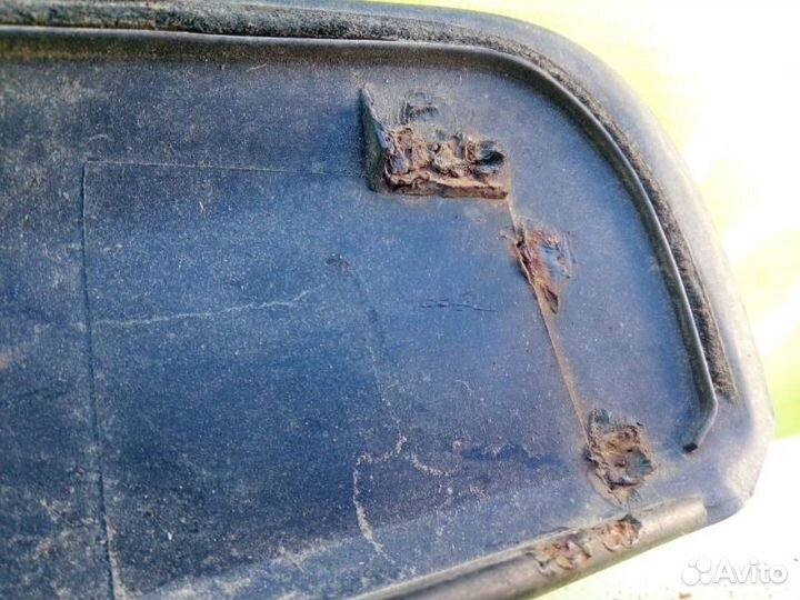 Накладка двери багажника Toyota Matrix 1.8 2ZZ