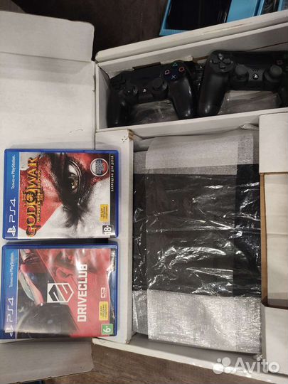 Sony playstation 4 PS4