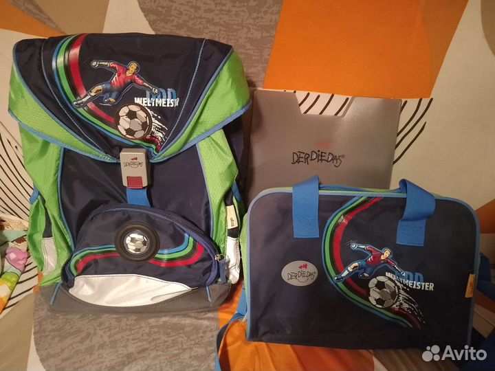 Ранец школьный с ортопедической спинкой DerDieDas