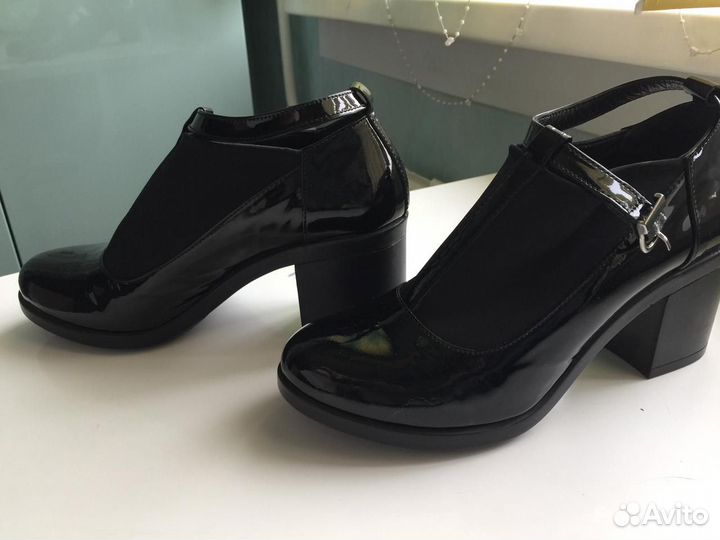 Продам ботильоны