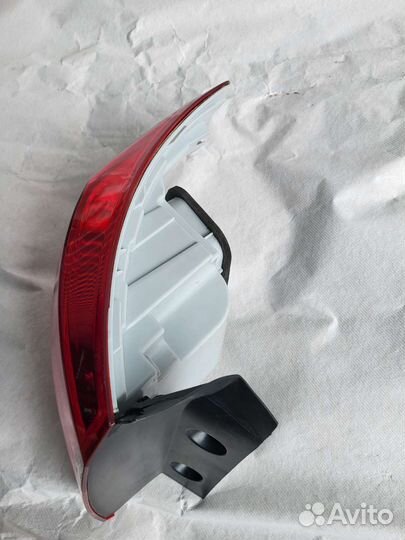 Brilliance v5 фонарь задний левый наружний