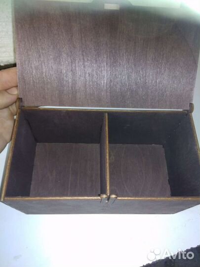 Подарочная коробка 