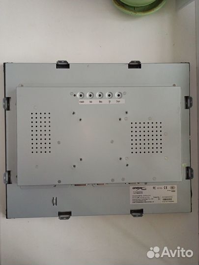 Cенcoрный монитор встpаивaемый 17