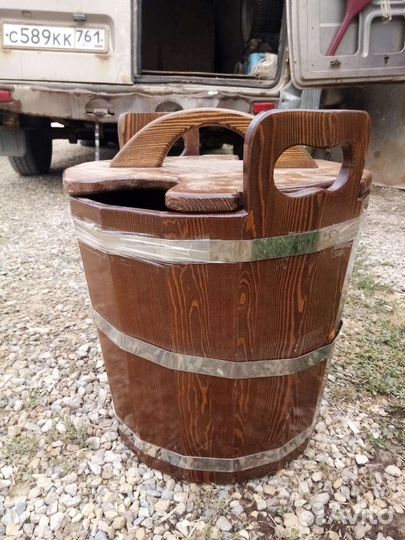 Продаю деревянное ведро на 25 литров