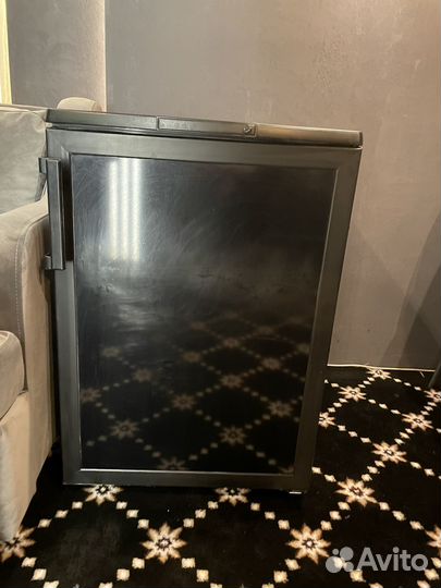 Холодильник витрина