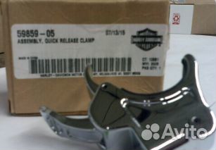 Хомут крепления ветрового стекла (левый) 59859-05