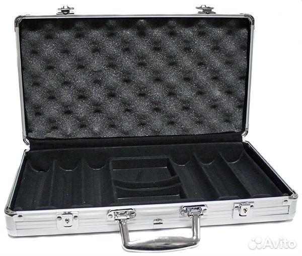 Алюминиевый кейс на 300 фишек