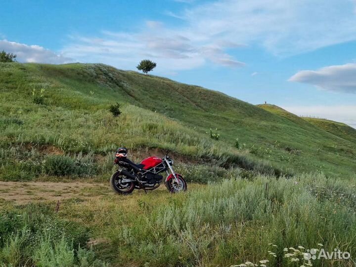 Дукати монстр