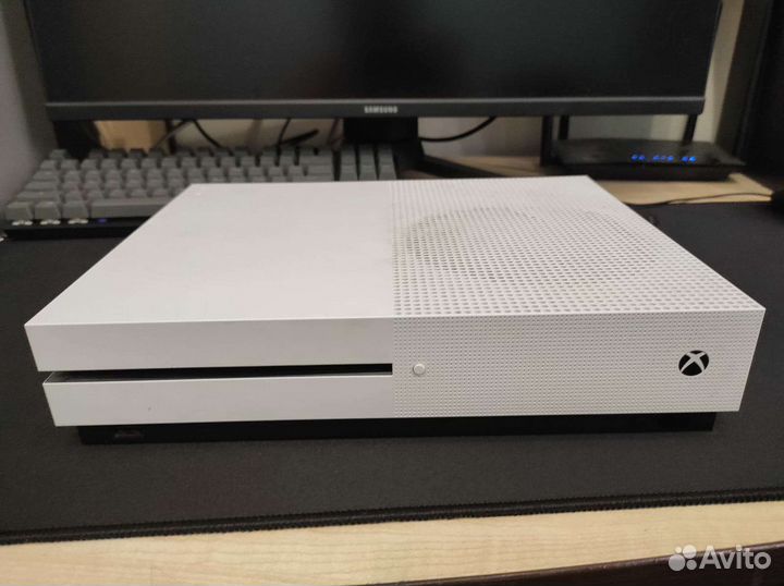 Xbox One s 1tb