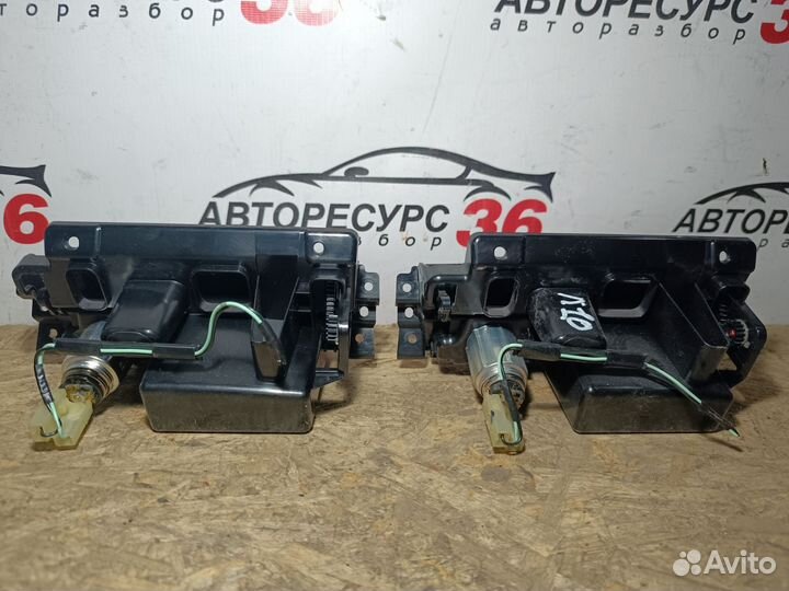 Пепельница Митсубиси Лансер 10