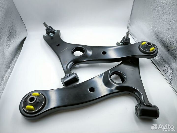 Рычаг задн. подв. L