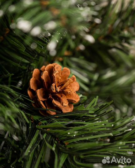 Елка искуственная