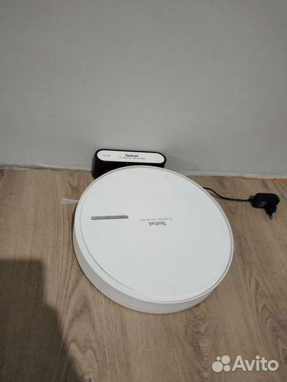 Робот пылесос