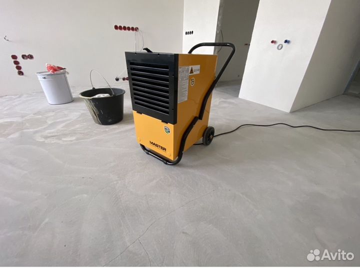 Аренда осушитель воздуха master
