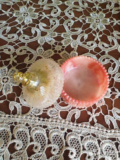 Шкатулка для украшений из эпоксидной смолы