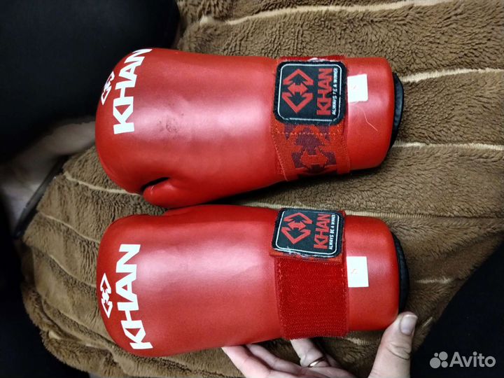 Перчатки для рукопашного боя