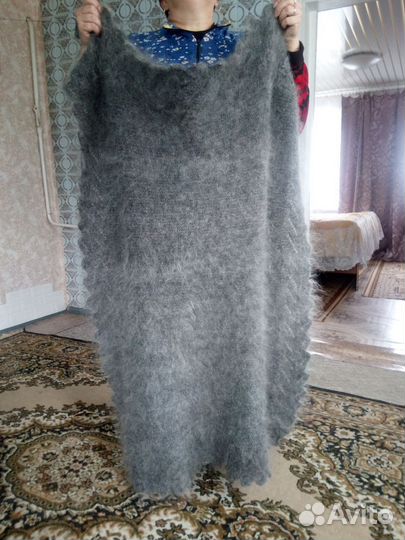 Шали из козьего пуха,носки,жилеты