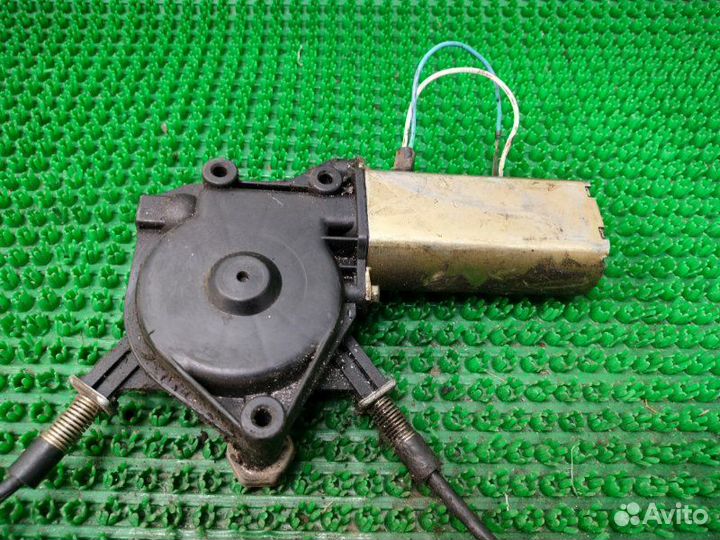 Стеклоподъемник передний правый Лада 2109 1 2001