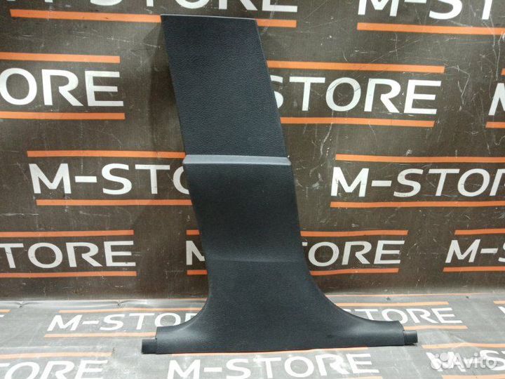 Обшивка стойки левая Bmw 5-Series E60 M54B25 2003