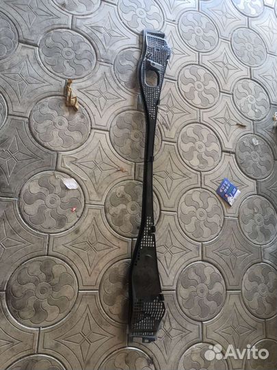 Жабо на Ларгус