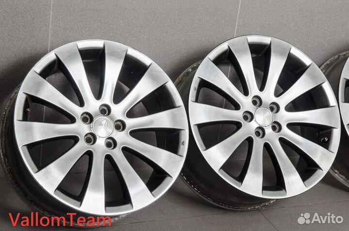 Лот UP625216 Оригинальные 18-е диски subaru