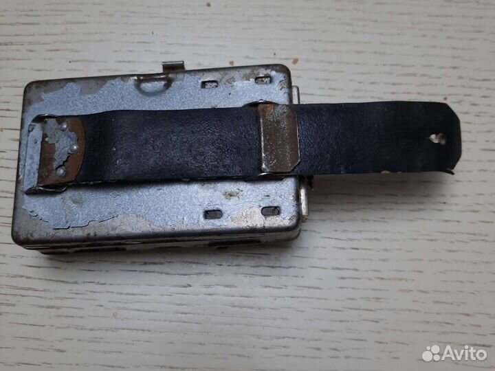 Фонарь сигнальный трехцветный