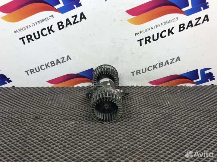 0130111184 Моторчик отопителя Scania 4-series