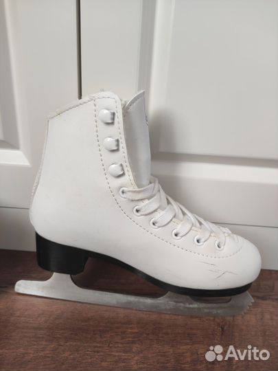 Коньки фигурные детские
