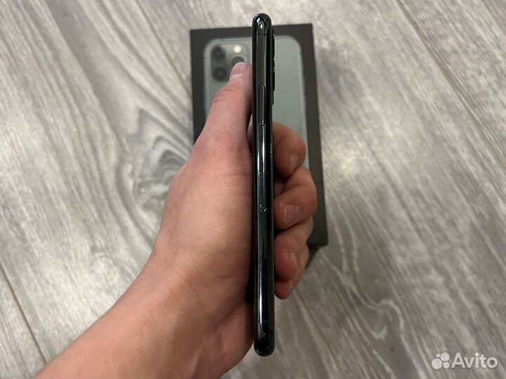iPhone 11 Pro, 64 ГБ