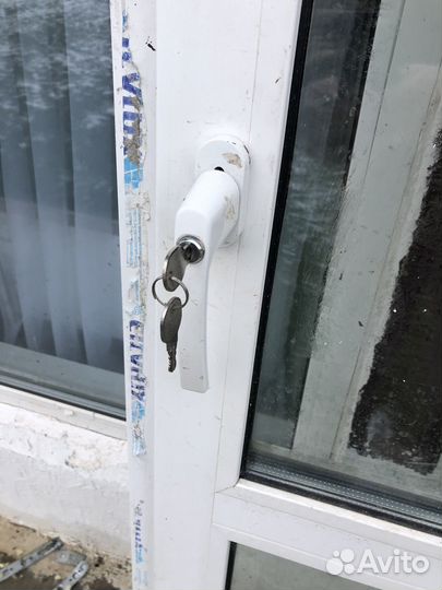 Пластиковая двери пвх бу