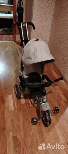 Трехколесный велосипед