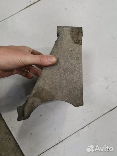 Кронштейн компрессора кондиционера Ford Focus 2